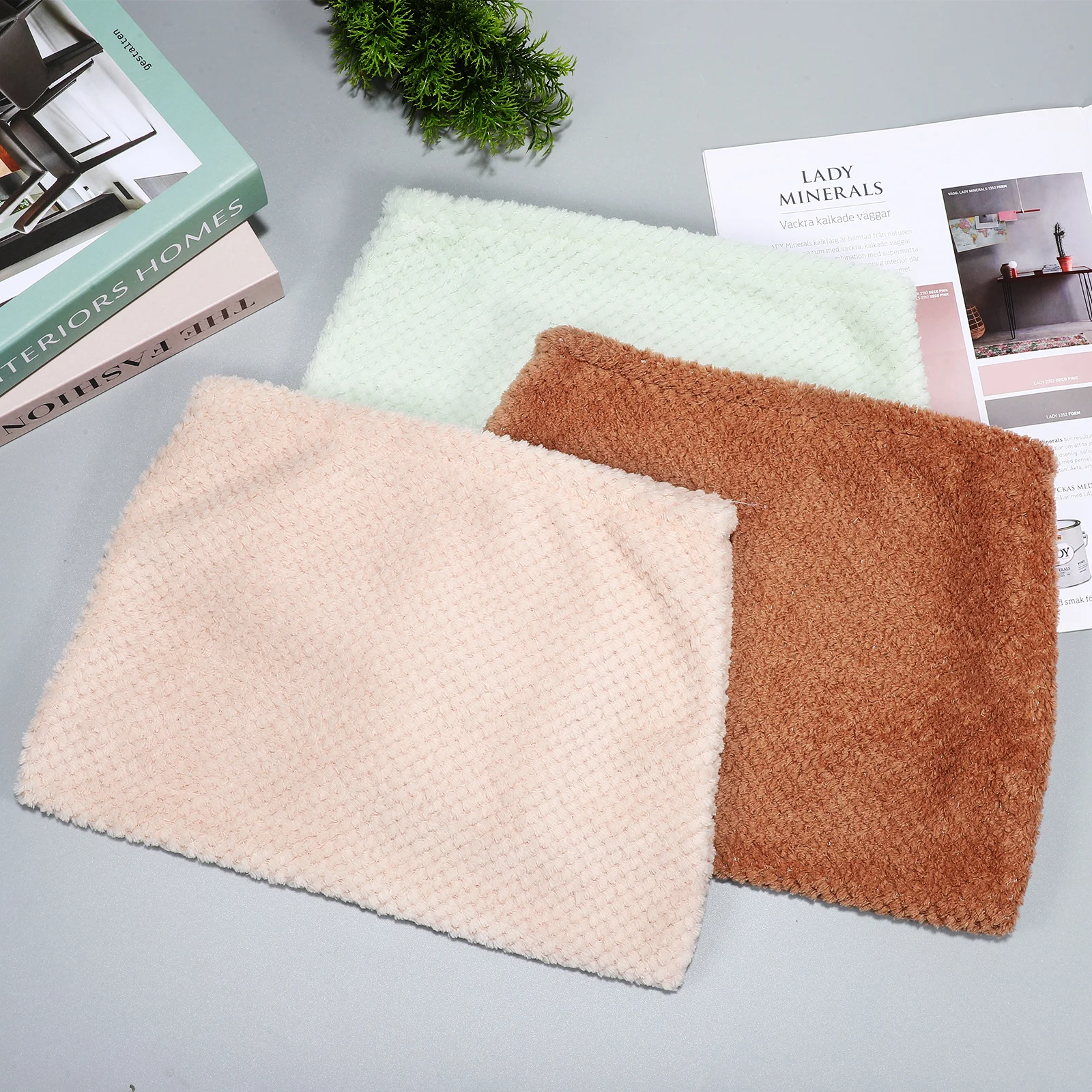 3 Pcs Broom Cover Sweeper Mop Cloth Random Color Cleaning Tools Washable Dust Collection Home Floor Accessories
3 Pcs Broom Cover Sweeper Mop Cloth Random Color Cleaning Tools Washable Dust Collection Home Floor Accessories