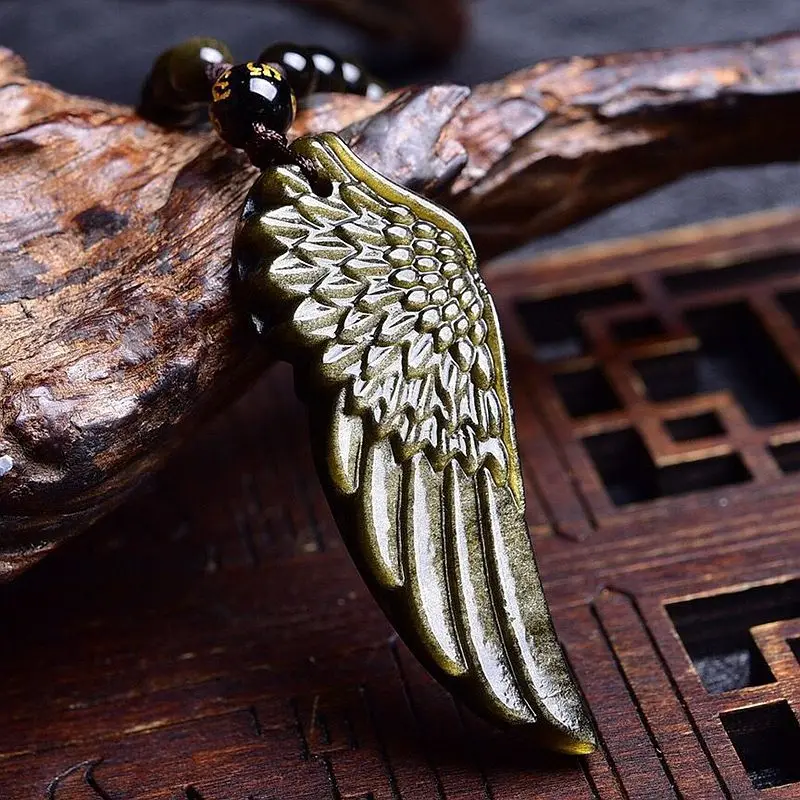 Подвеска из натурального обсидиана с крыльями ангела
Подвеска из натурального обсидиана с крыльями ангела