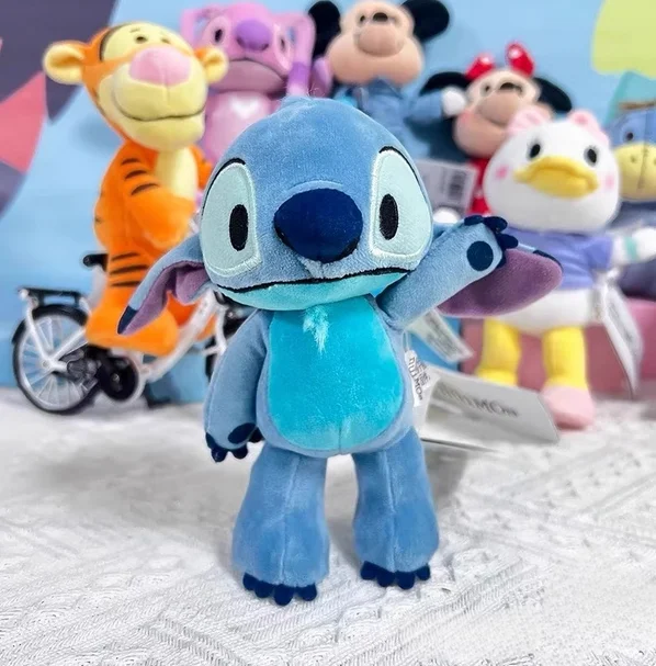 Disney Lilo & Stitch stitch nuimos plush toy cosplay
Disney Lilo & Stitch stitch nuimos plush toy cosplay