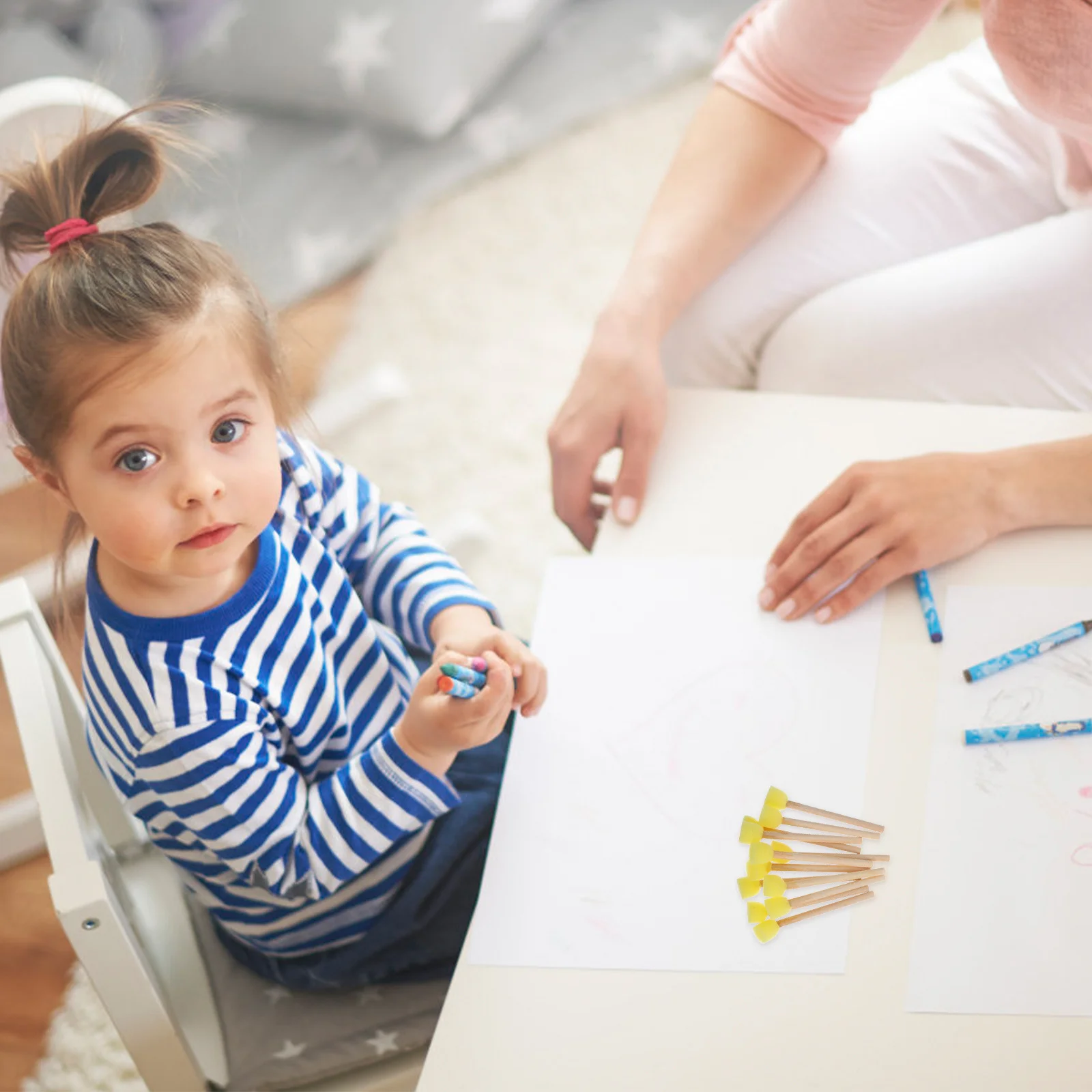 12Pcs Sponge Paint Pens Comfortable Grip Wooden Handle Durable Soft Sponge for DIY Painting School Art Craft Kits
12Pcs Sponge Paint Pens Comfortable Grip Wooden Handle Durable Soft Sponge for DIY Painting School Art Craft Kits