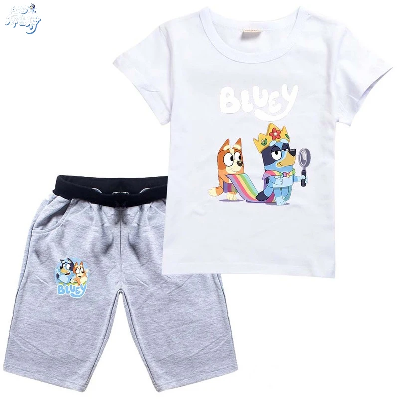 2024 New Cute Blue Dog Bourrouilh Two-piece Children's Clothing Summer Clothing Men And Women Short-sleeved Shorts.
2024 New Cute Blue Dog Bourrouilh Two-piece Children's Clothing Summer Clothing Men And Women Short-sleeved Shorts.