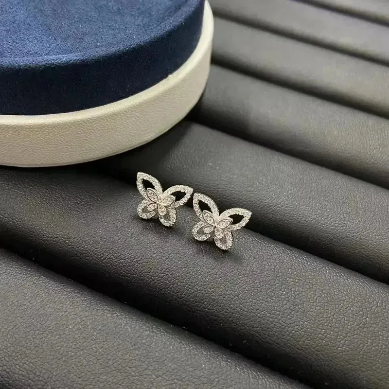 ROBOTD 2026 New Butterfly Earrings Exquisite and Elegant Heart-moving Earrings First Choice for Best Friends' Holiday Gifts
ROBOTD 2026 New Butterfly Earrings Exquisite and Elegant Heart-moving Earrings First Choice for Best Friends' Holiday Gifts