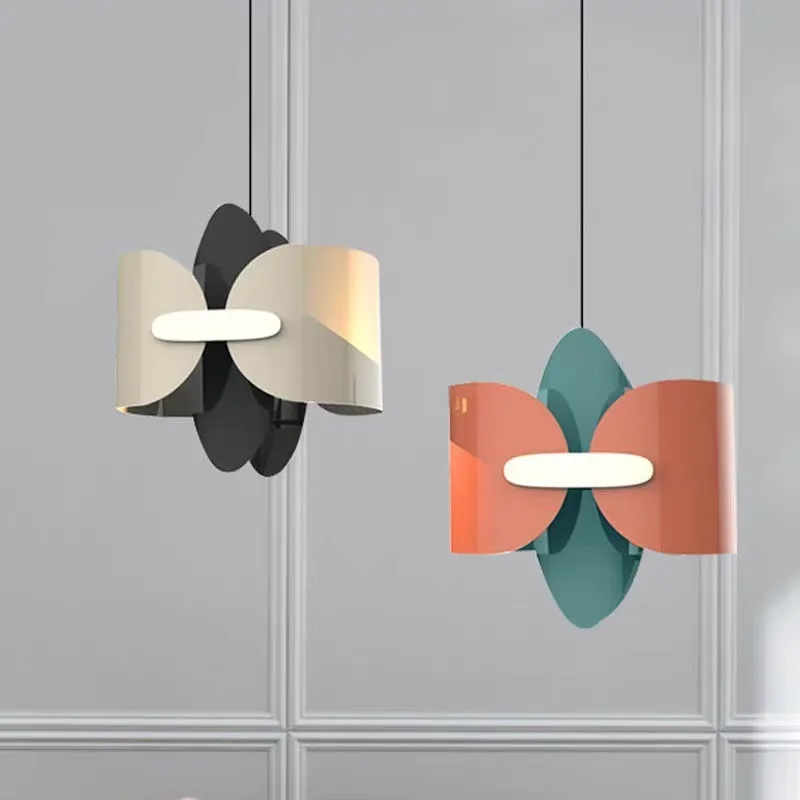 Modern minimalist macaron small chandelier atmosphere restaurant light, bedside TV cabinet decorative lighting fixtures
Modern minimalist macaron small chandelier atmosphere restaurant light, bedside TV cabinet decorative lighting fixtures