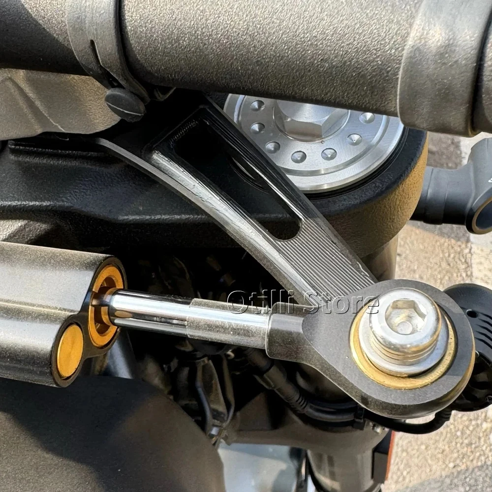 CNC Aluminum Steering Damper Stabilizer Bracket Mount Kit For Ducati Scrambler 800 SCRAMBLER800 Motorcycle Accessories
CNC Aluminum Steering Damper Stabilizer Bracket Mount Kit For Ducati Scrambler 800 SCRAMBLER800 Motorcycle Accessories