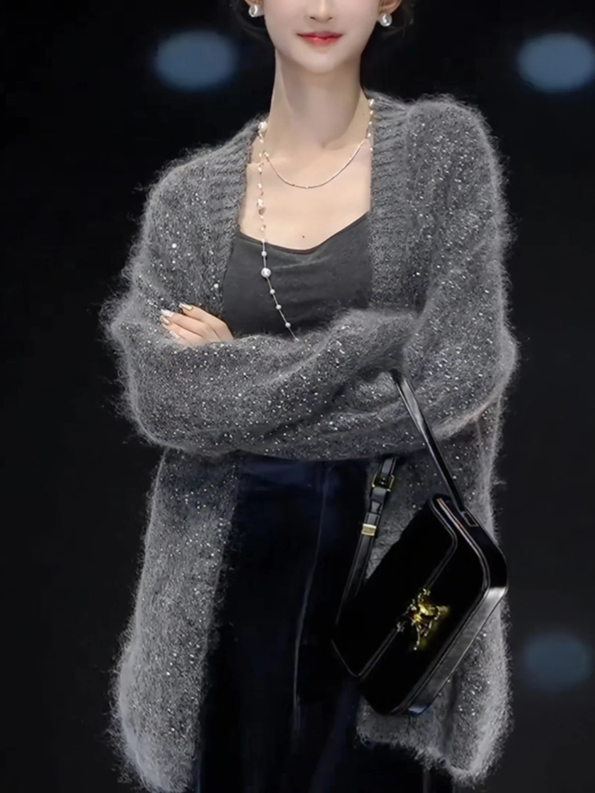 Loose Women's Knitted Cardigan Soft Silky Silver Tead Deep ey Korean Sle Commute Long Sve Mid-Length Sweater Coat
Loose Women's Knitted Cardigan Soft Silky Silver Tead Deep ey Korean Sle Commute Long Sve Mid-Length Sweater Coat