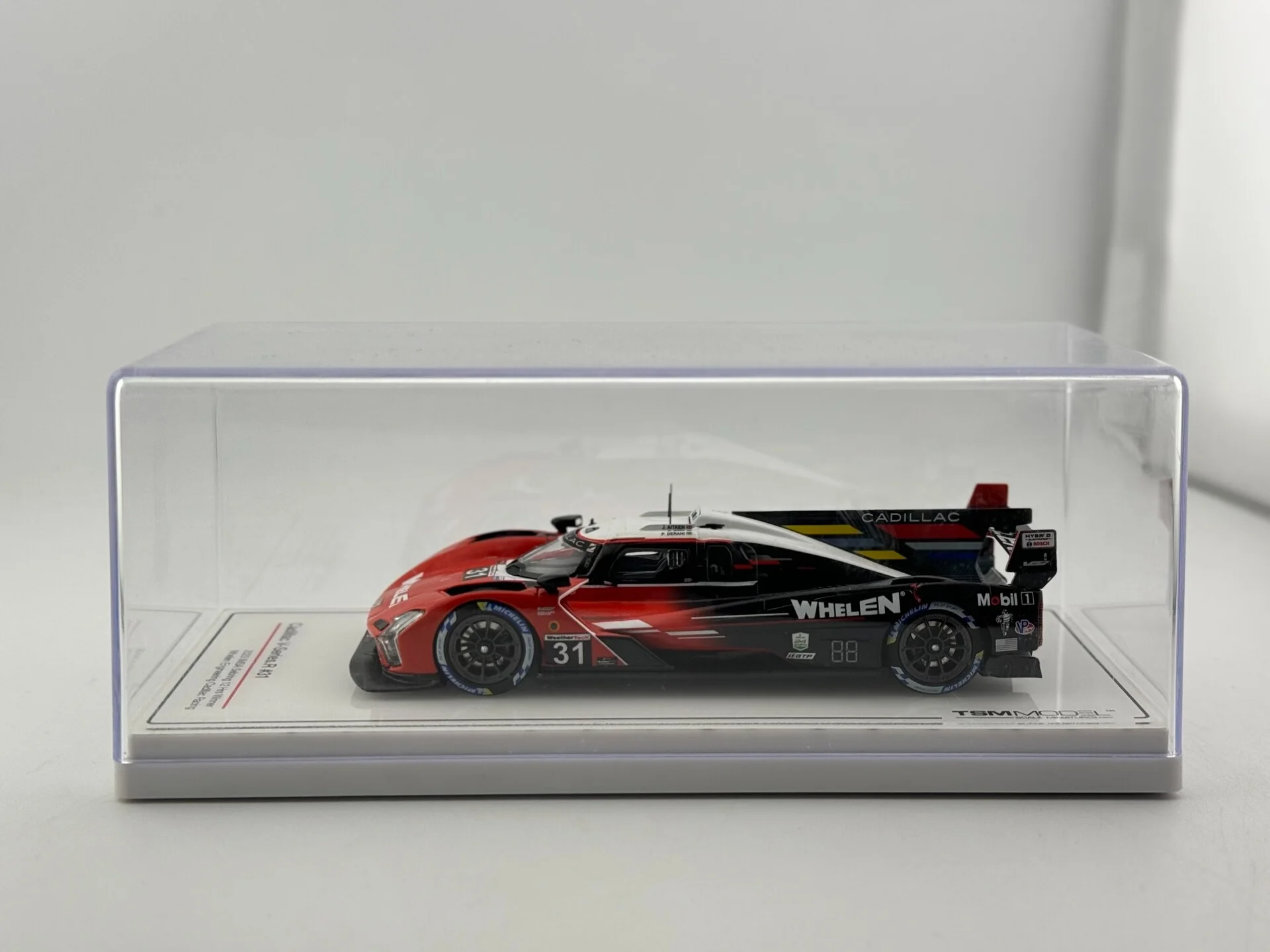 No Color Box Missing Parts Car TSM 1/43 Scale Cadillac V-Series R # 31 Resin Car Model
No Color Box Missing Parts Car TSM 1/43 Scale Cadillac V-Series R # 31 Resin Car Model