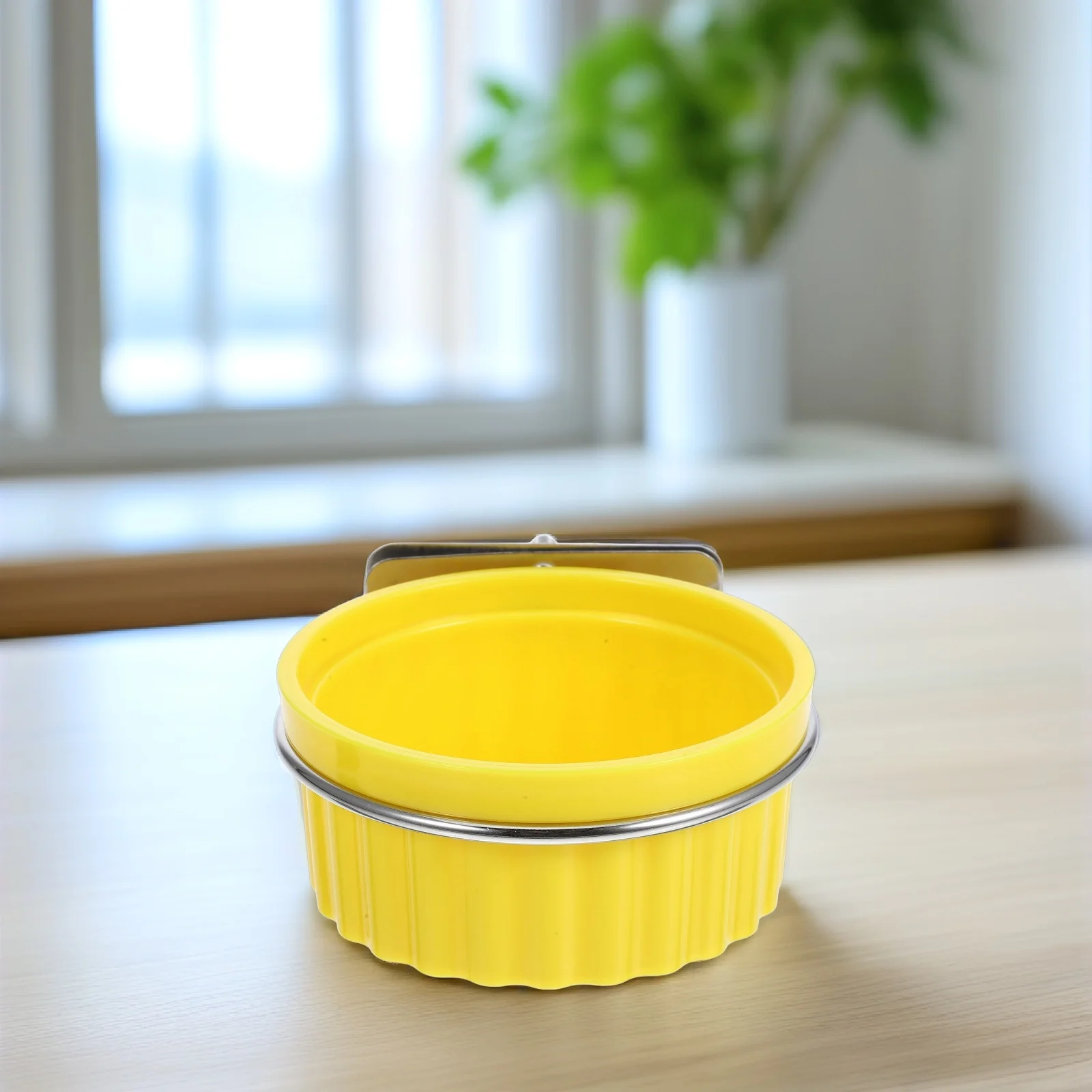 Stainless Steel Bird Food Bowl Durable Clean Secure Fit Versatile Use Safe Birds Cage Accessories Parakeets Feeder 
Stainless Steel Bird Food Bowl Durable Clean Secure Fit Versatile Use Safe Birds Cage Accessories Parakeets Feeder