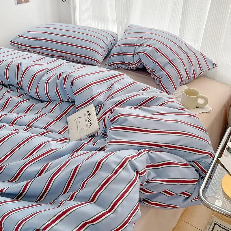 Simple Style Red And Blue Strip Duvet Cover Set Bed Sheet Set Washed Cotton Bedding Set
Simple Style Red And Blue Strip Duvet Cover Set Bed Sheet Set Washed Cotton Bedding Set