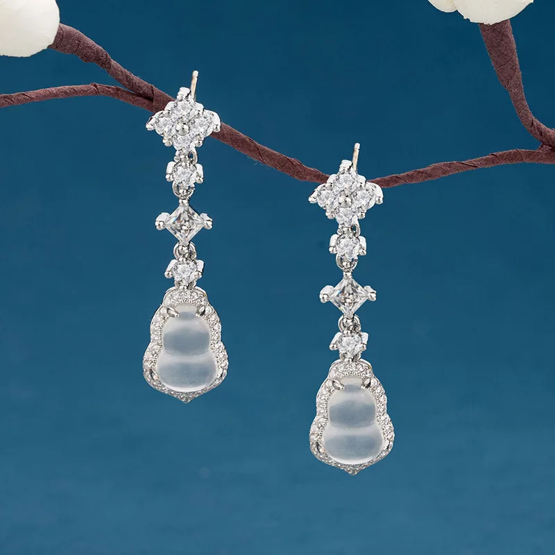 Антикварные серьги для тяжелой промышленности, женские серьги из белого нефрита с антикварным темпераментом, нефритовые серьги Хотан
Антикварные серьги для тяжелой промышленности, женские серьги из белого нефрита с антикварным темпераментом, нефритовые серьги Хотан