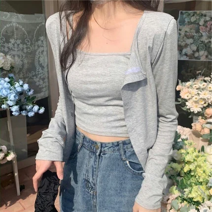 Casual Two-Piece Set Long Sleeve Inner Wear Tank Top with Strap Vest Spring Summer New Arrival Women's Fashion Outfit
Casual Two-Piece Set Long Sleeve Inner Wear Tank Top with Strap Vest Spring Summer New Arrival Women's Fashion Outfit