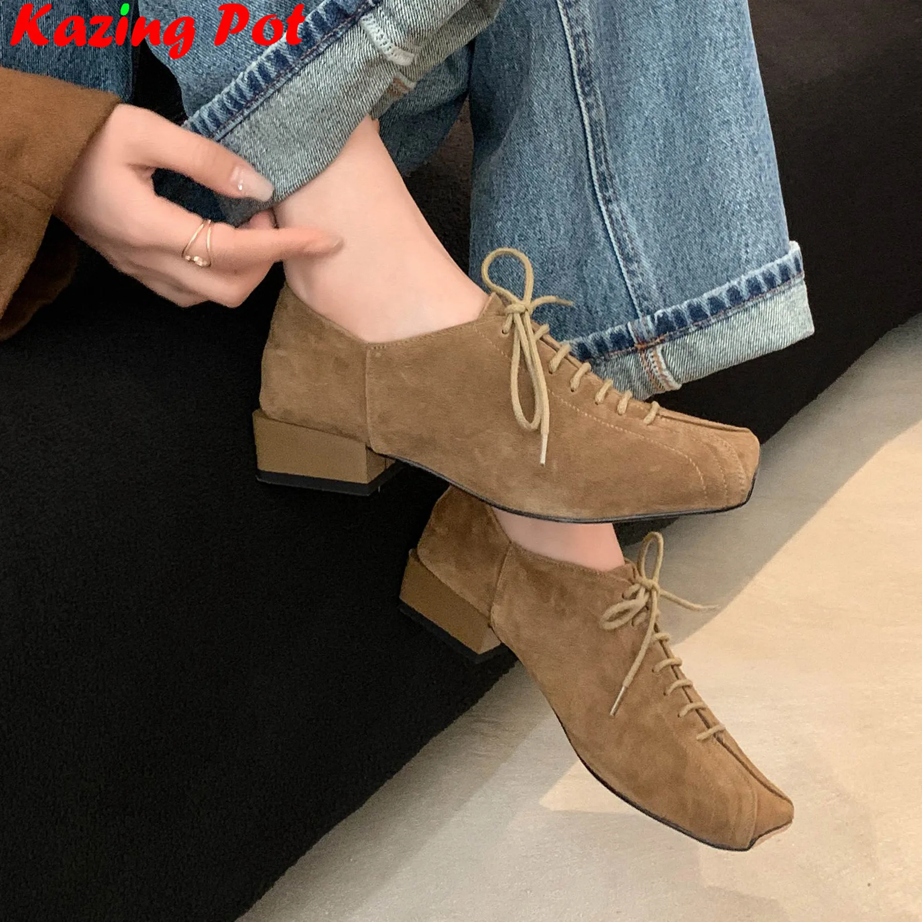 Krazing Pot Sheep Suede Square Toe Retro Spring Autumn Shoes Chunky Med Heel Casual Catwalk Office Lady Sewing Brand Women Pumps
Krazing Pot Sheep Suede Square Toe Retro Spring Autumn Shoes Chunky Med Heel Casual Catwalk Office Lady Sewing Brand Women Pumps
