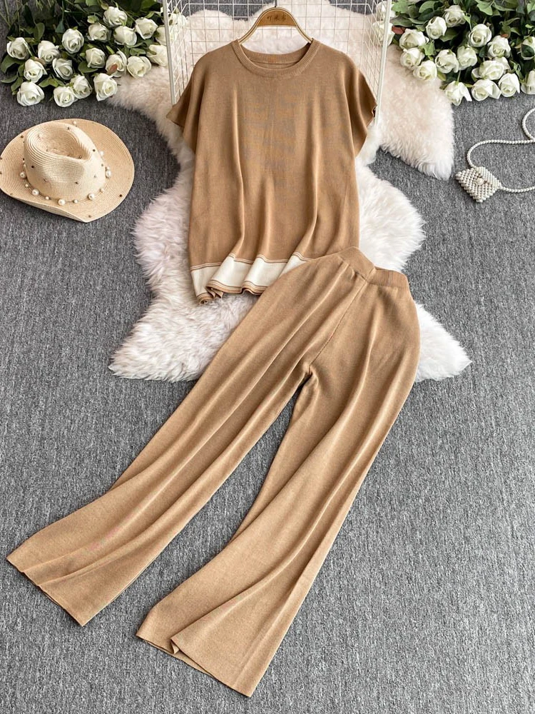 Faionable Korean Sle Slimming Two-Piece Set for Women with Belly Covering Wide Leg Pants And Knitwear ort Sve round ...
Faionable Korean Sle Slimming Two-Piece Set for Women with Belly Covering Wide Leg Pants And Knitwear ort Sve round ...