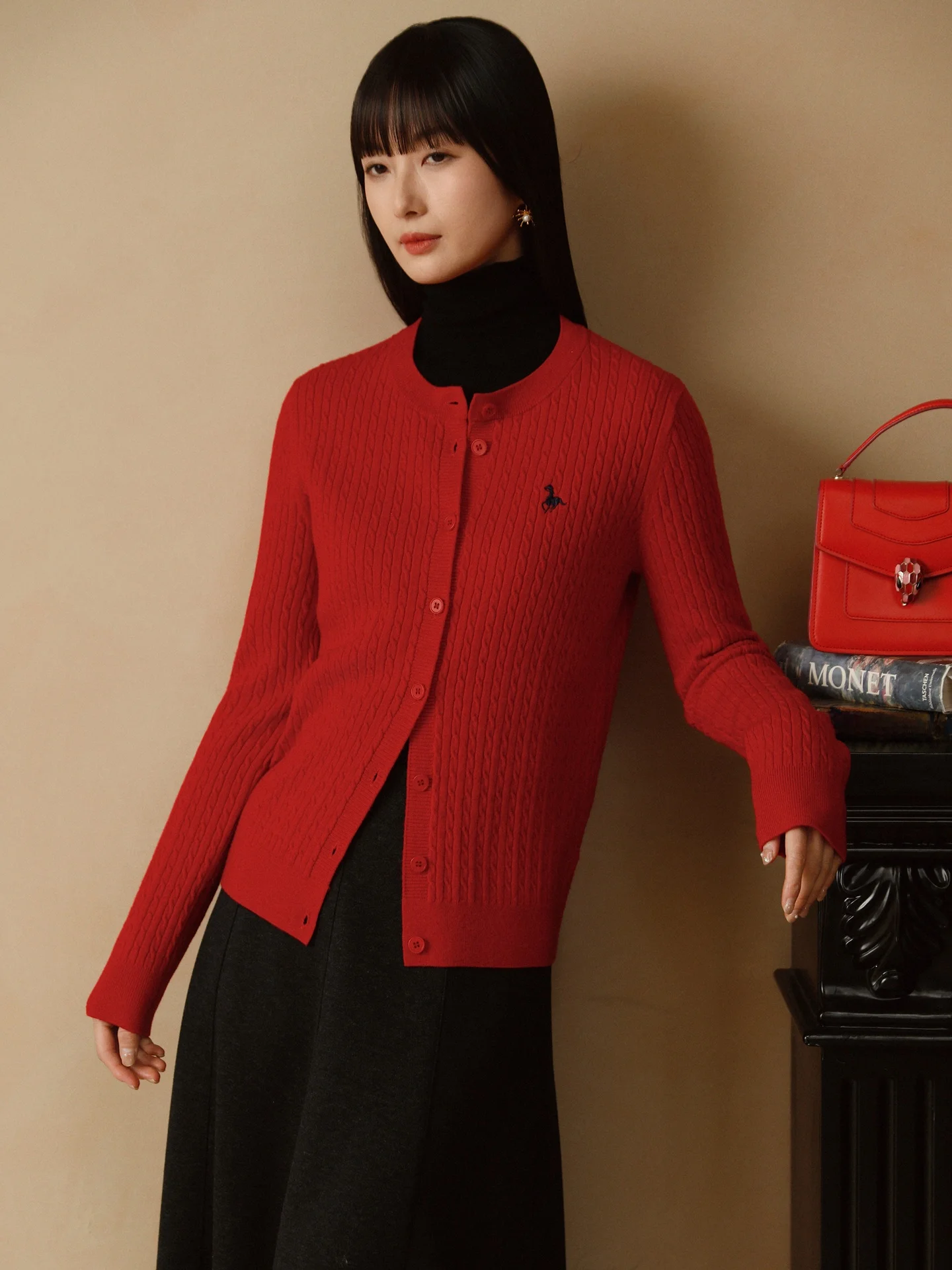 Soft Woolen Knitted Cardigan Women's Spring 2026 New Sle Red New Year Embroidery Long Sve Moisture ng
Soft Woolen Knitted Cardigan Women's Spring 2026 New Sle Red New Year Embroidery Long Sve Moisture ng