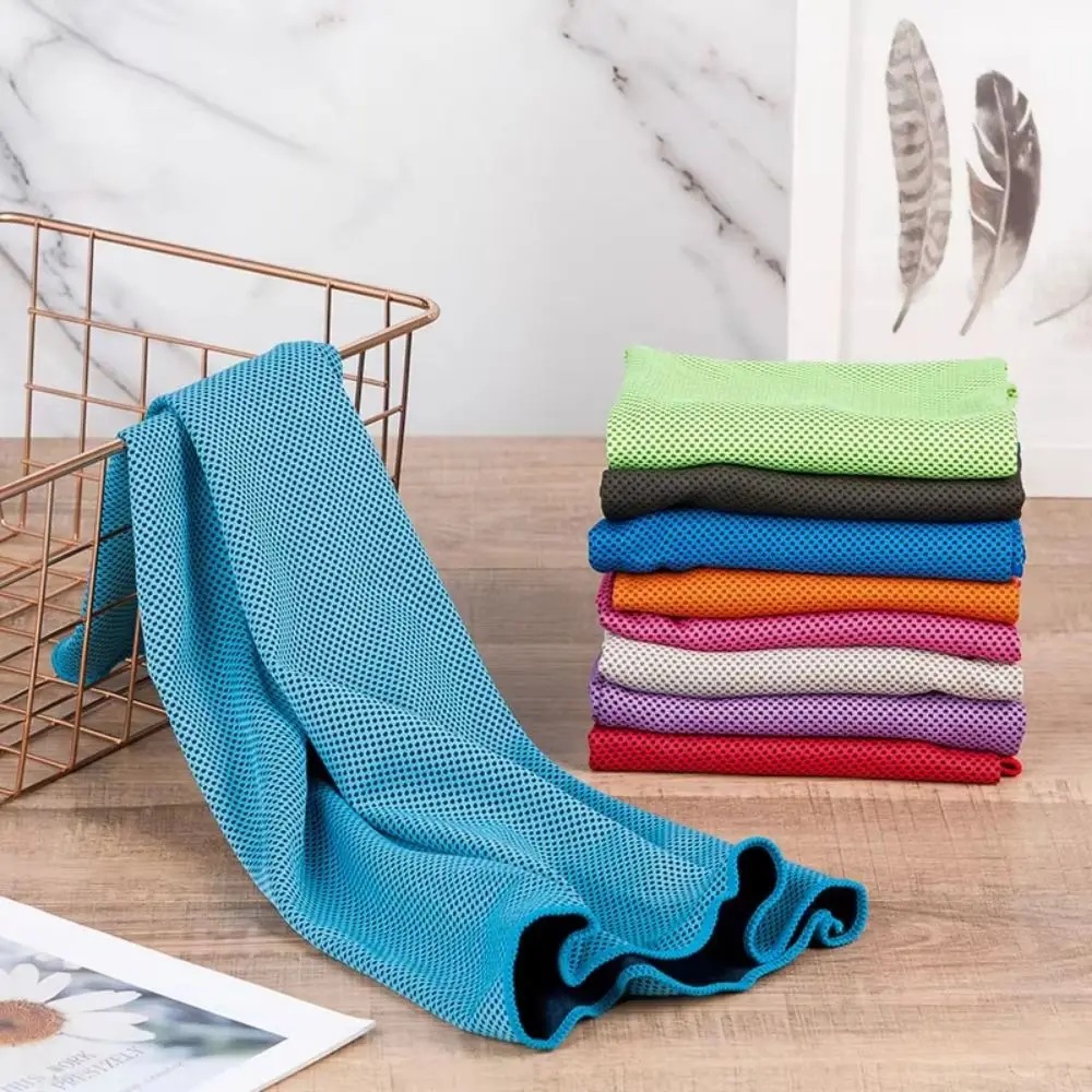 Mini Cold Sweat Absorbent Towel Portable Soft Outdoor Cooling Towel Breathable with EVA Box Running Fitness Towel Outdoor
Mini Cold Sweat Absorbent Towel Portable Soft Outdoor Cooling Towel Breathable with EVA Box Running Fitness Towel Outdoor