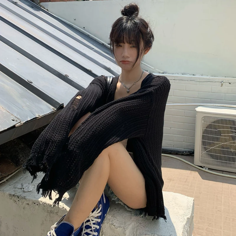 Hollow Out Cardigans Women Loose Distressed Fashion Black All-match Spring Cozy Long-sleeve Baggy Korean Style Casual Streetwear
Hollow Out Cardigans Women Loose Distressed Fashion Black All-match Spring Cozy Long-sleeve Baggy Korean Style Casual Streetwear