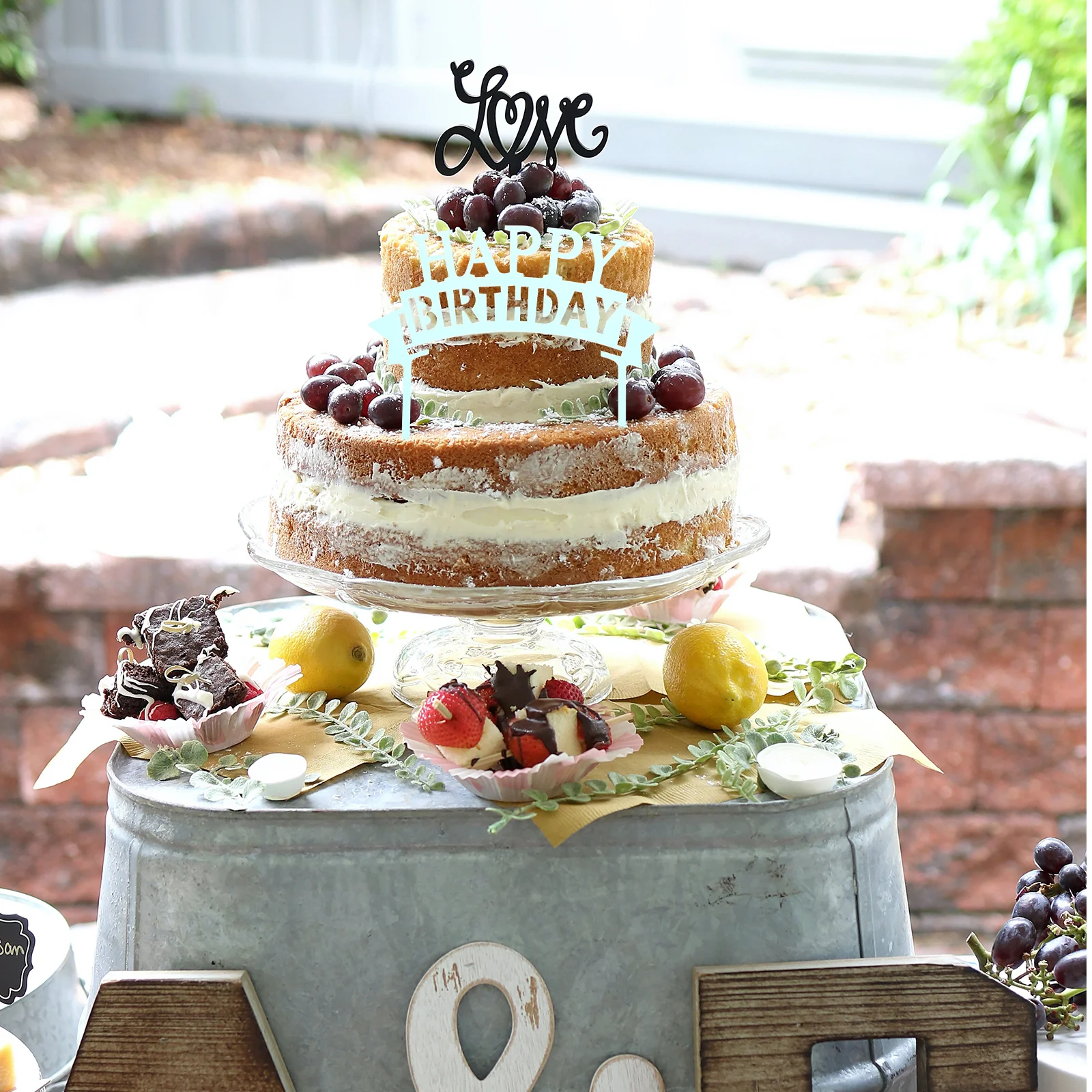 Cake Toppers Stylish Birthday Cupcake Topper Set Eye-Catching Cake Decorations for Party Atmosphere Special Event Use
Cake Toppers Stylish Birthday Cupcake Topper Set Eye-Catching Cake Decorations for Party Atmosphere Special Event Use