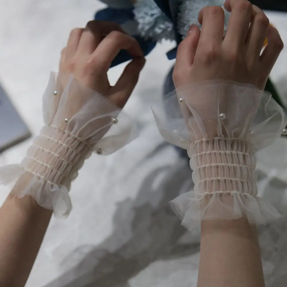 Victorian Detachable Sleeves Cuffs Detachable Comfortable Lace Ruffled Wrist Soft Costume Accessory Fake Sleeves Cuffs
Victorian Detachable Sleeves Cuffs Detachable Comfortable Lace Ruffled Wrist Soft Costume Accessory Fake Sleeves Cuffs