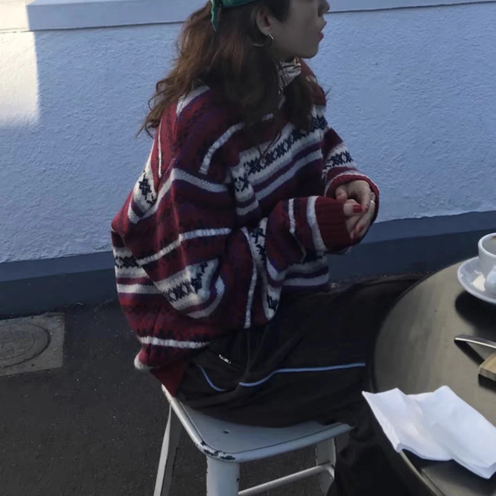 Винтажные женские полосатые пуловеры с принтом снежинок в стиле ретро, вязаные свитера с длинными рукавами и круглым вырезом, джемперы, повседневные топы 
Винтажные женские полосатые пуловеры с принтом снежинок в стиле ретро, вязаные свитера с длинными рукавами и круглым вырезом, джемперы, повседневные топы