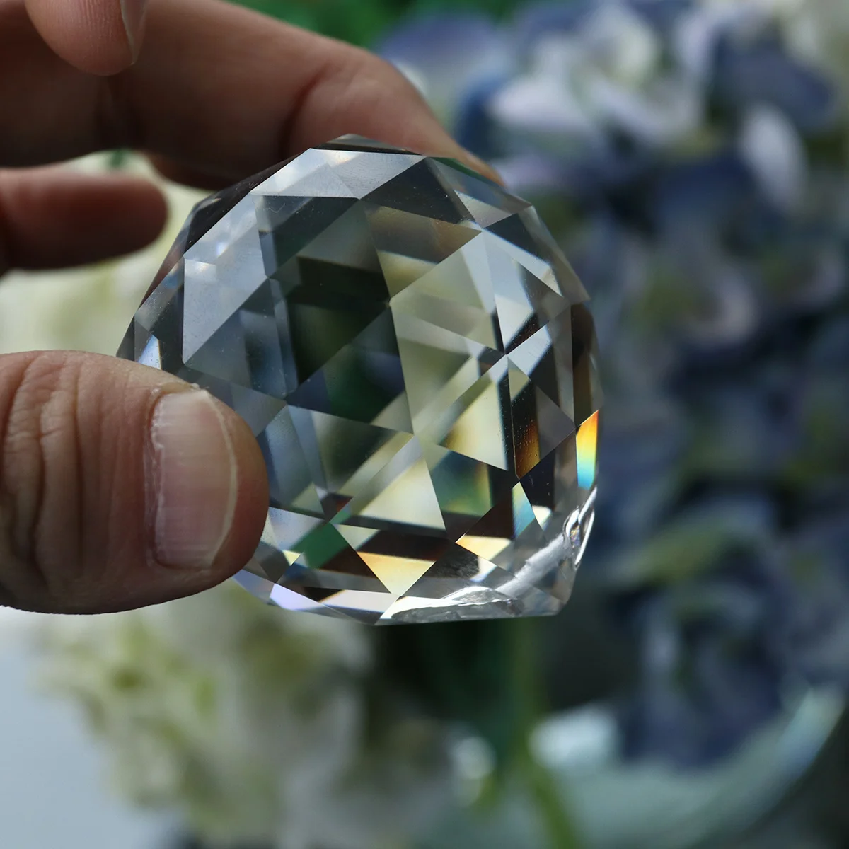 6Cm Transparent Hanging Crystal Ornaments for Chandelier Lamp Pendants Ceiling Light Decorations Sparkling Prisms Table Confetti
6Cm Transparent Hanging Crystal Ornaments for Chandelier Lamp Pendants Ceiling Light Decorations Sparkling Prisms Table Confetti