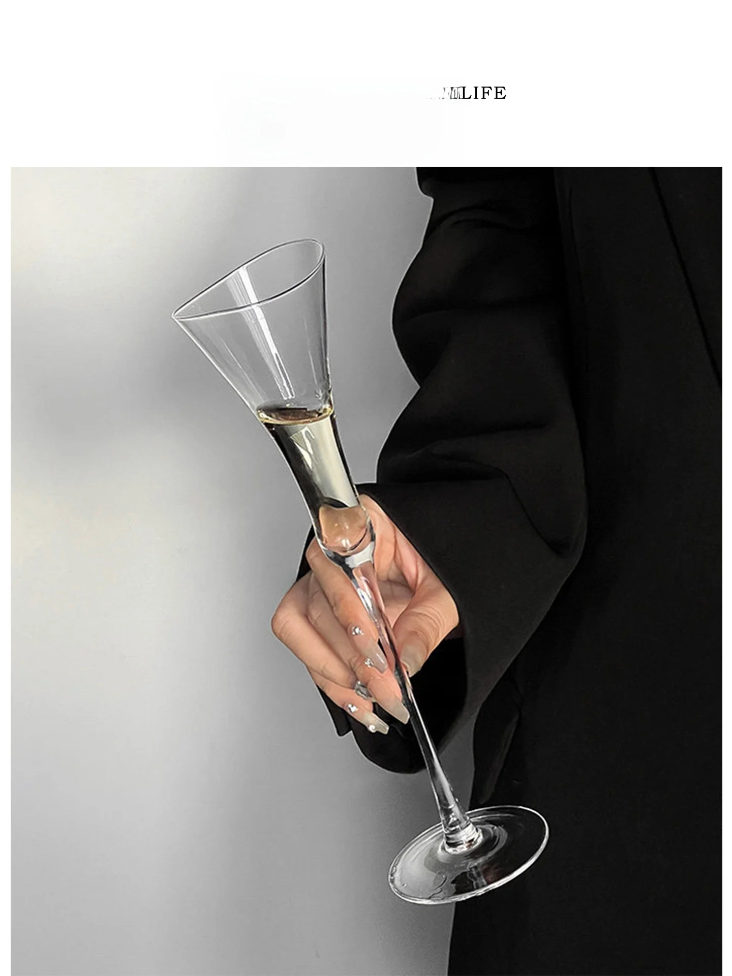 Tlife Humid Champagne Glass Elegant High Foot Wine Cup Premium Crystal Glass European Style Pure Color Drunkenness Essential Kit
Tlife Humid Champagne Glass Elegant High Foot Wine Cup Premium Crystal Glass European Style Pure Color Drunkenness Essential Kit