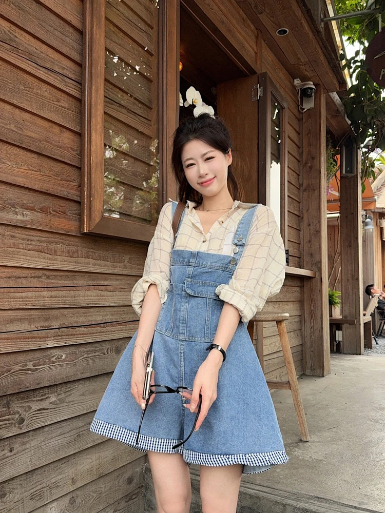 Summer 2026 High Waist Wide Leg Denim Overalls Women's Fashion Trend Checkered Patchwork Design Casual Leisure Shorts
Summer 2026 High Waist Wide Leg Denim Overalls Women's Fashion Trend Checkered Patchwork Design Casual Leisure Shorts