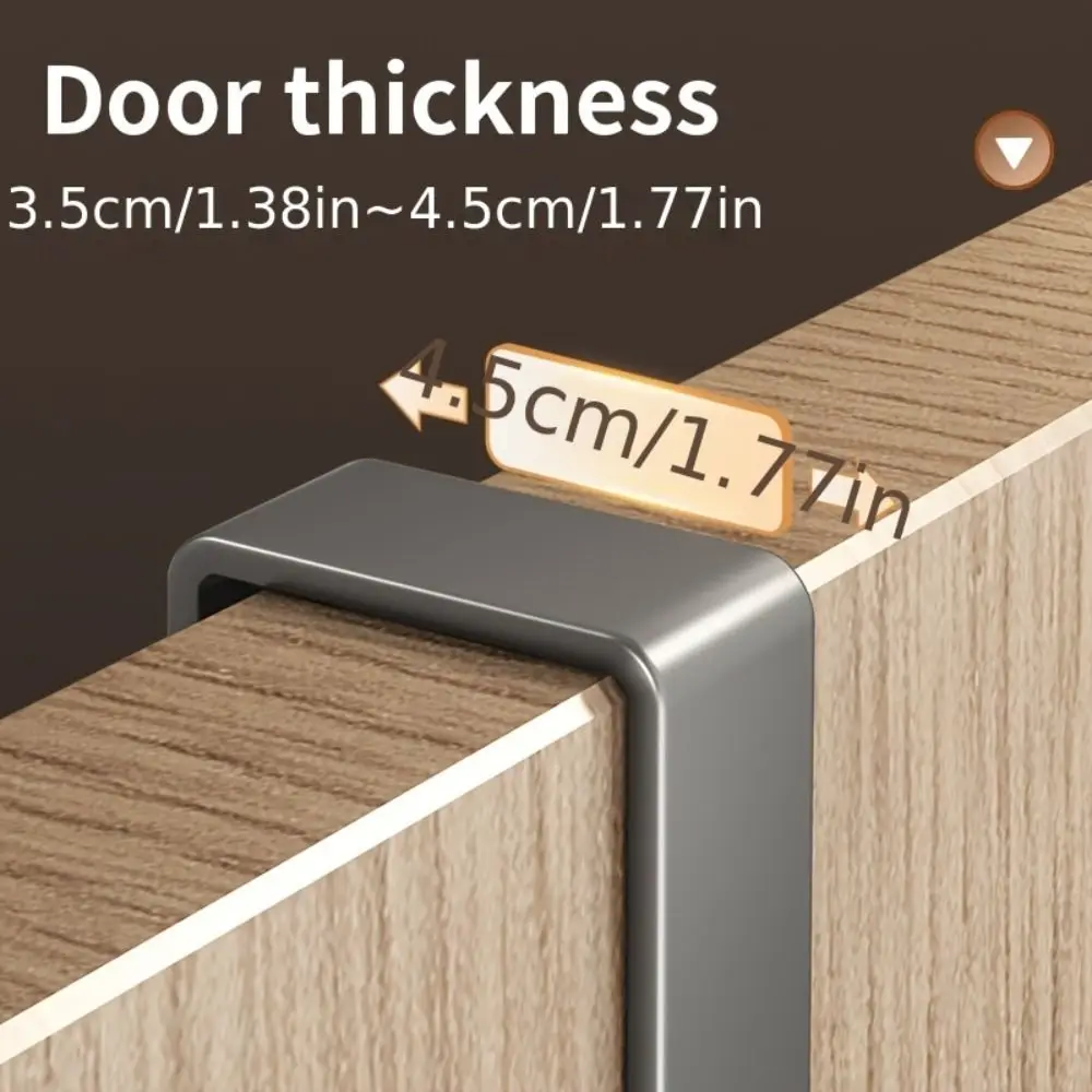 Стеллаж для хранения над дверью с 6 крючками. Простая установка. Подвесная стойка. Подвесная стойка для одежды. Многофункциональные металлические крючки для двери. 
Стеллаж для хранения над дверью с 6 крючками. Простая установка. Подвесная стойка. Подвесная стойка для одежды. Многофункциональные металлические крючки для двери.