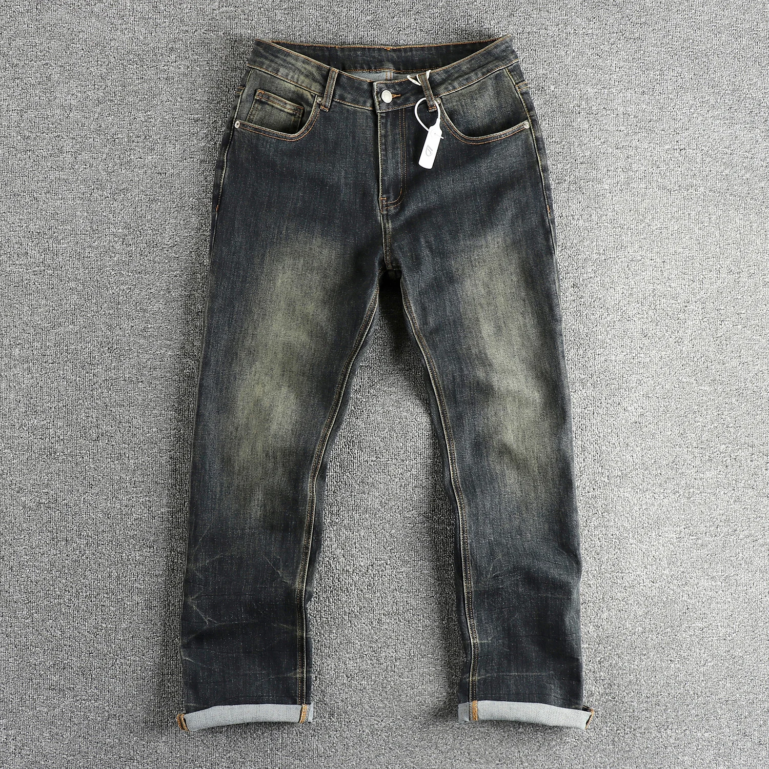 Vintage blue gray wash to make old American high street jeans for men comfortable small straight leg trend youth long pants
Vintage blue gray wash to make old American high street jeans for men comfortable small straight leg trend youth long pants
