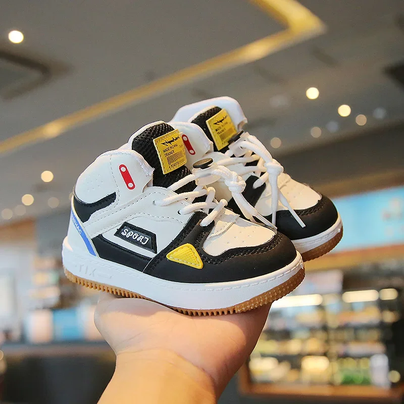Spring Autumn Kids Casual Soft-soled Shoes Children High Top Sport Shoes Children Basketball Running Shoes Neutral Front Lacing
Spring Autumn Kids Casual Soft-soled Shoes Children High Top Sport Shoes Children Basketball Running Shoes Neutral Front Lacing
