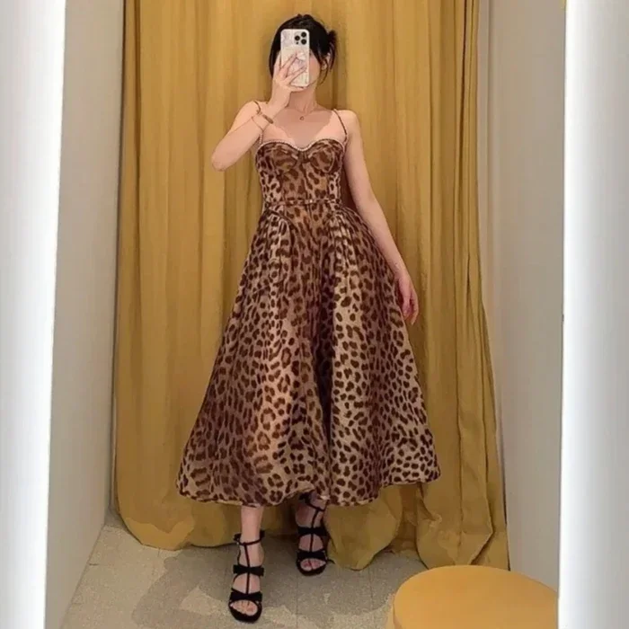 Highest Quality Version Vintage-Inspired Dress Australia Luxury Design Sleeveless Silk Linen A-line Long Dresses Elegant Summer
Highest Quality Version Vintage-Inspired Dress Australia Luxury Design Sleeveless Silk Linen A-line Long Dresses Elegant Summer