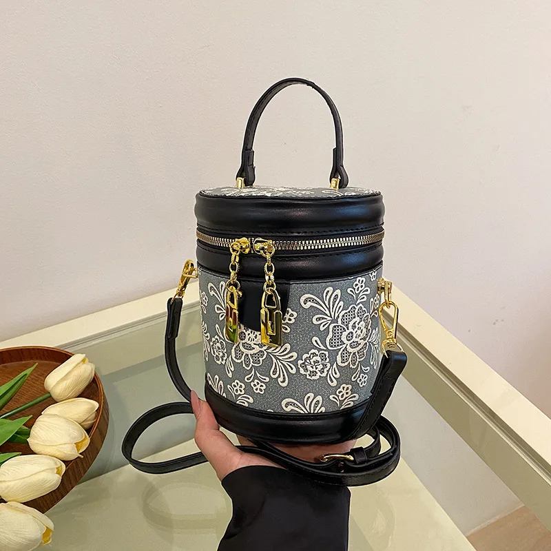 2025 New Mini Bucket Tote Bag for Women, Multi-Functional Crossbody & Shoulder Bag, Chic Versatile Handbag
2025 New Mini Bucket Tote Bag for Women, Multi-Functional Crossbody & Shoulder Bag, Chic Versatile Handbag