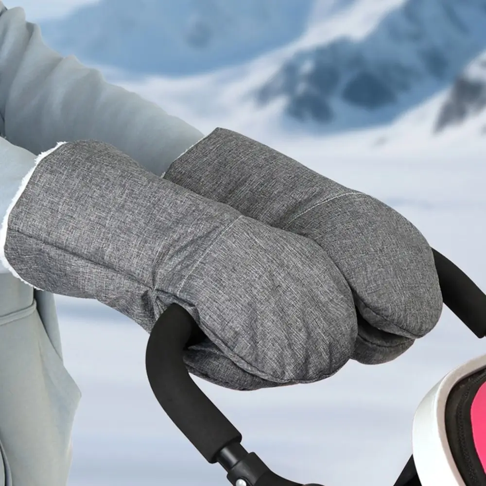 Warm Fleece Lined Winter Strollers Gloves Waterproof Nylon Exterior Adjustable Pram Hand Warmers Zipper Closure Easy Wear
Warm Fleece Lined Winter Strollers Gloves Waterproof Nylon Exterior Adjustable Pram Hand Warmers Zipper Closure Easy Wear