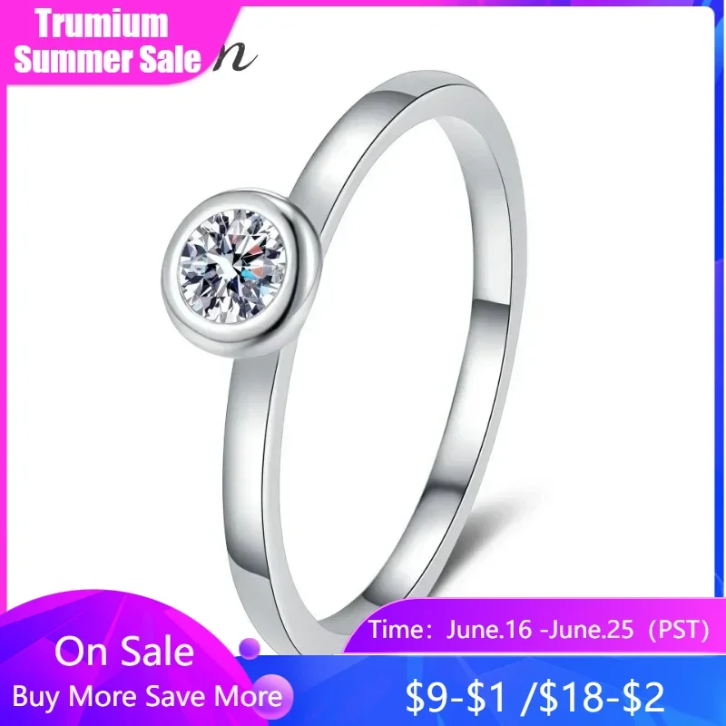 Trumium 0.3ct Moissanite D Color Round Solitaire Engagement Rings for Women 925 Sterling Silver Wedding Fine Jewelry
Trumium 0.3ct Moissanite D Color Round Solitaire Engagement Rings for Women 925 Sterling Silver Wedding Fine Jewelry