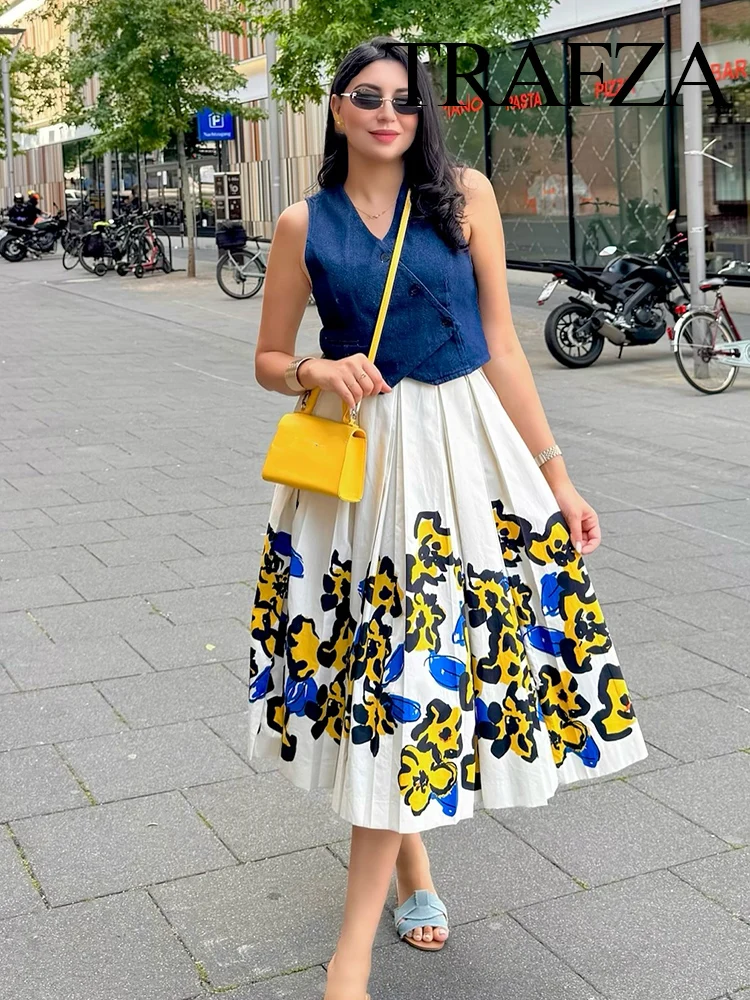 TRAFZA Women Summer Fashion Versatile Printed Wide Pleated Design Skirt Female Mid-Waist Elegant High Street Casual Slim Skirt
TRAFZA Women Summer Fashion Versatile Printed Wide Pleated Design Skirt Female Mid-Waist Elegant High Street Casual Slim Skirt