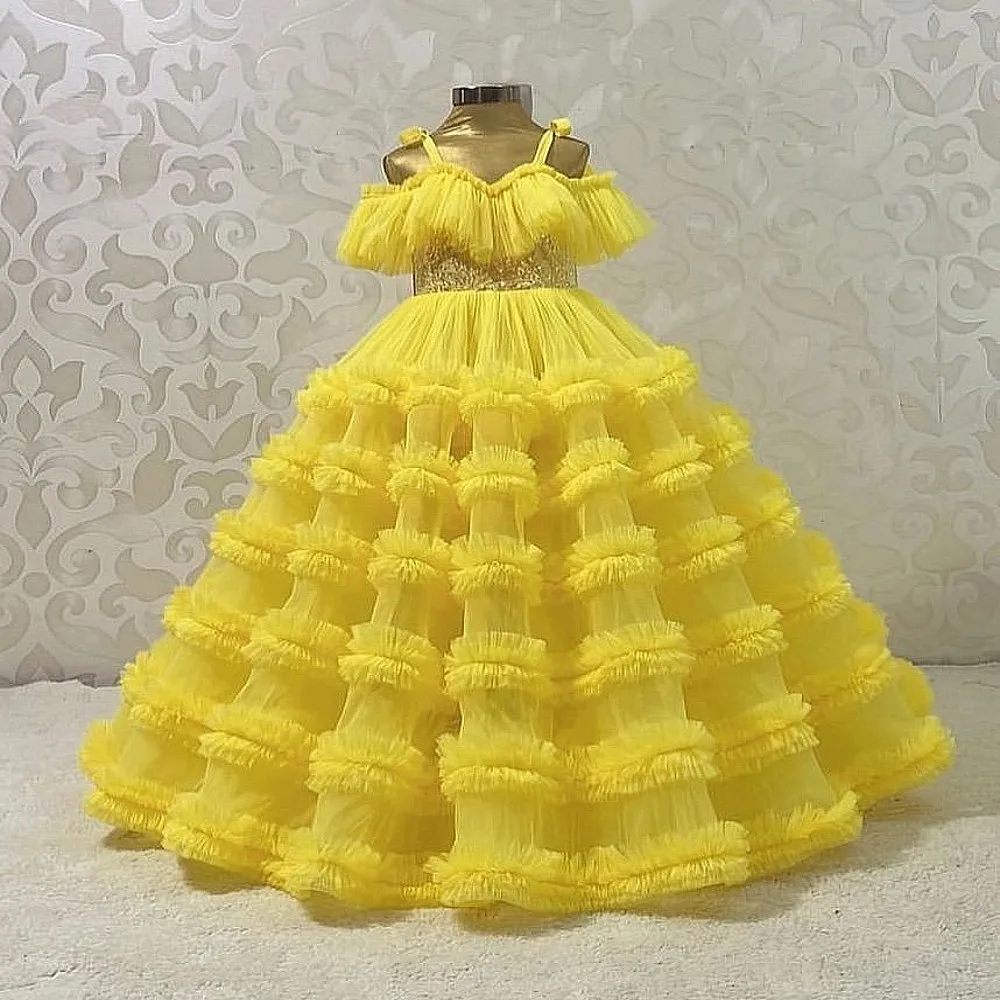 Yellow Ball Gown Kids Birthday Dress Off Shoulder Straps Tiered Tulle Flower Girl Dress Floor Length Custom Made Kids Party Gown
Yellow Ball Gown Kids Birthday Dress Off Shoulder Straps Tiered Tulle Flower Girl Dress Floor Length Custom Made Kids Party Gown
