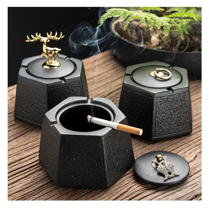 Classical Black Ceramic Ashtray with Lid Gold Deer Living Room Study Office Desktop Decor Windproof Ashtray Gift for Boyfriend
Classical Black Ceramic Ashtray with Lid Gold Deer Living Room Study Office Desktop Decor Windproof Ashtray Gift for Boyfriend