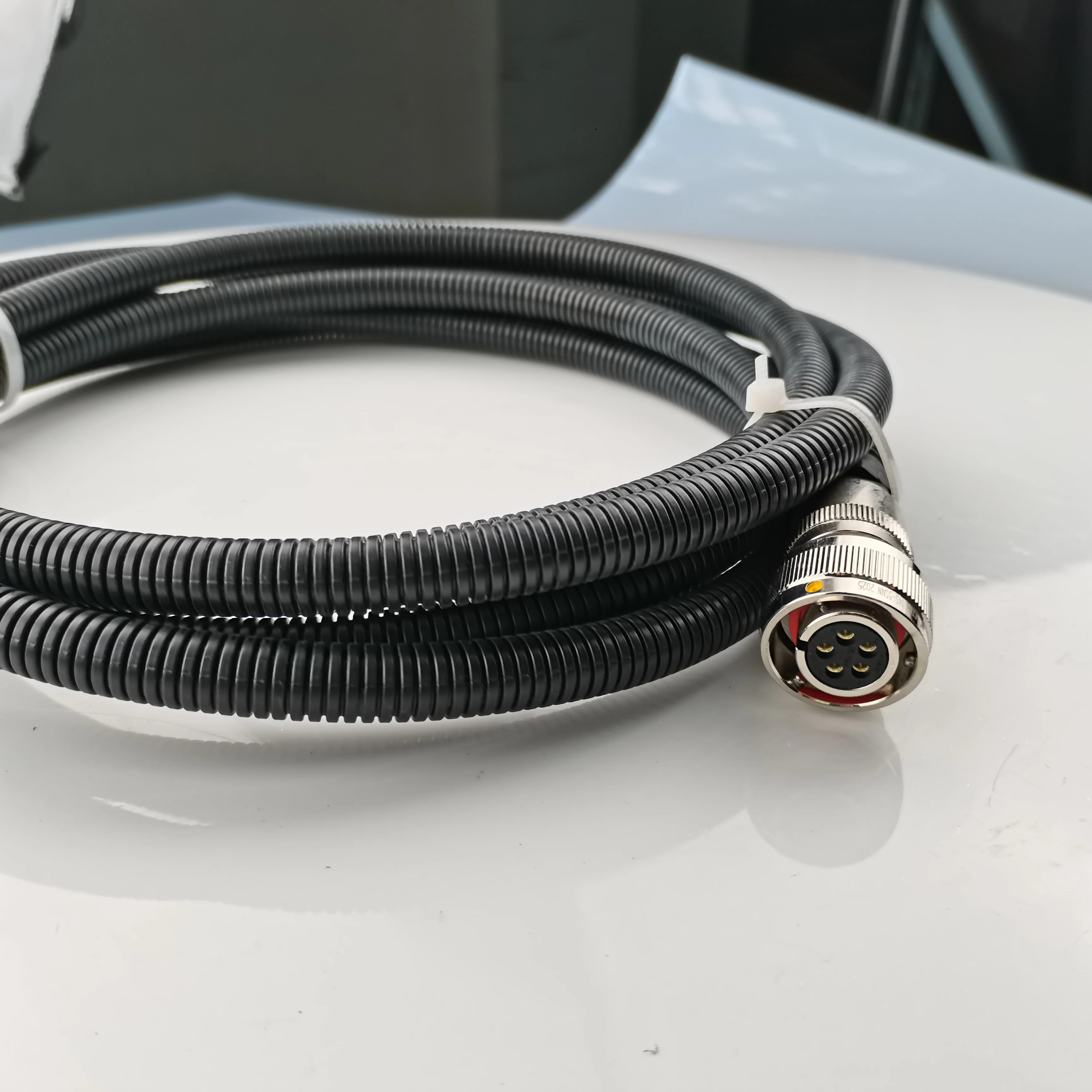 hot sale High Quality ABG Asphalt Paver PN.80879828 2.5m 5holes-5holes Side Control Panel Cable
hot sale High Quality ABG Asphalt Paver PN.80879828 2.5m 5holes-5holes Side Control Panel Cable