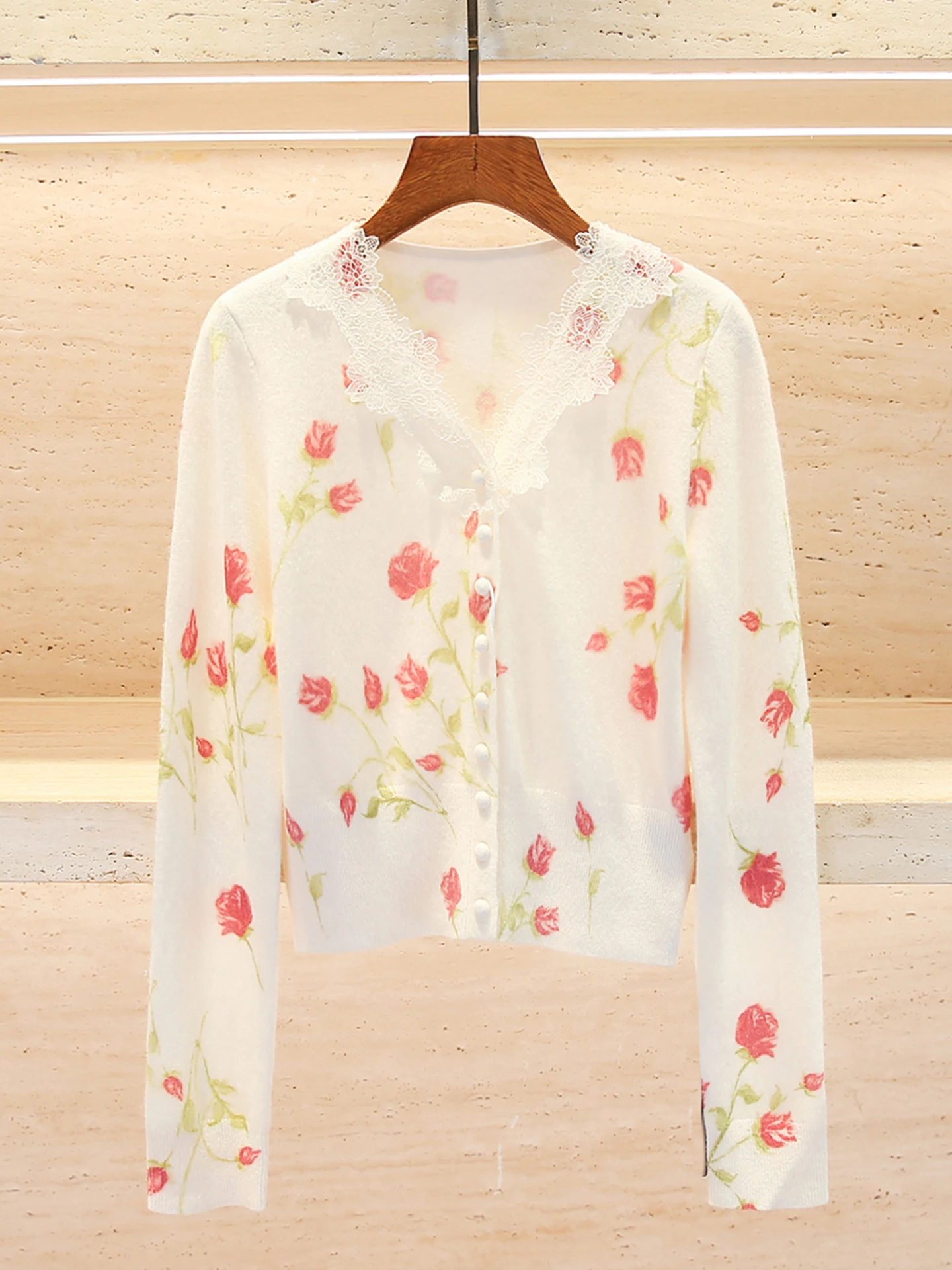 Elegant Lace V-Neck Knitted Cardigan Top Soft Style Floral Embroidery Long Sleeve Commute Style Regular Fit Medium Softness
Elegant Lace V-Neck Knitted Cardigan Top Soft Style Floral Embroidery Long Sleeve Commute Style Regular Fit Medium Softness