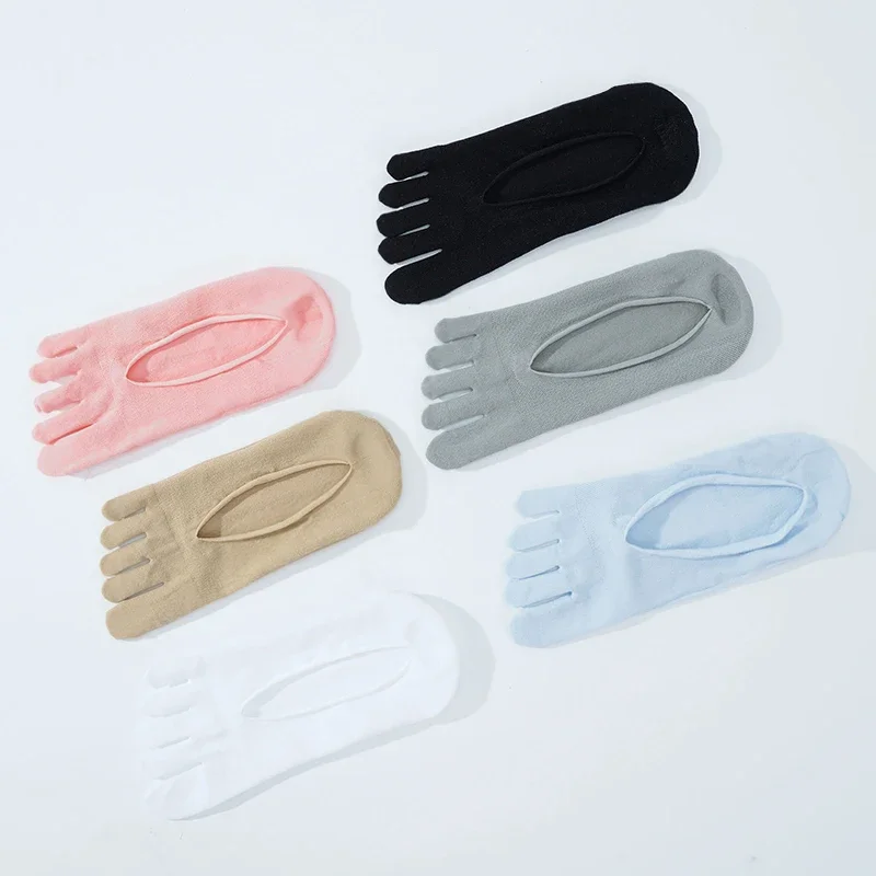 3 Pairs Summer Invisible Toe Socks Woman Girl Cotton Thin Solid Soft Shallow Mouth Breathable Deodorant No Show 5 Finger Socks
3 Pairs Summer Invisible Toe Socks Woman Girl Cotton Thin Solid Soft Shallow Mouth Breathable Deodorant No Show 5 Finger Socks