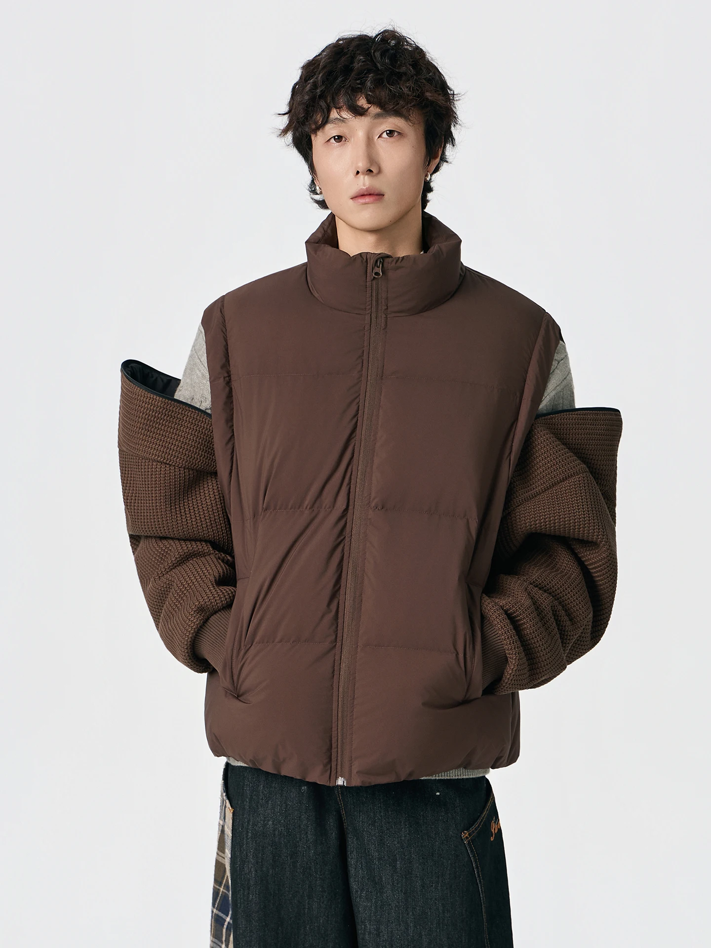 Зимняя куртка NTED в американском ретро-стиле со съемными рукавами и воротником-стойкой, на 90% из пуха, теплая, универсальная, для пар, из полиэфирного волокна
Зимняя куртка NTED в американском ретро-стиле со съемными рукавами и воротником-стойкой, на 90% из пуха, теплая, универсальная, для пар, из полиэфирного волокна