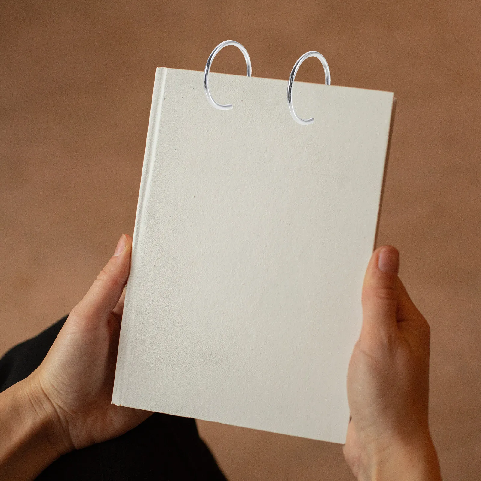 Набор из 10 металлических держателей для настольных табличек, клипсы-зажимы для меню, акриловые ценники, кольца-держатели для плакатов в ресторанах
Набор из 10 металлических держателей для настольных табличек, клипсы-зажимы для меню, акриловые ценники, кольца-держатели для плакатов в ресторанах