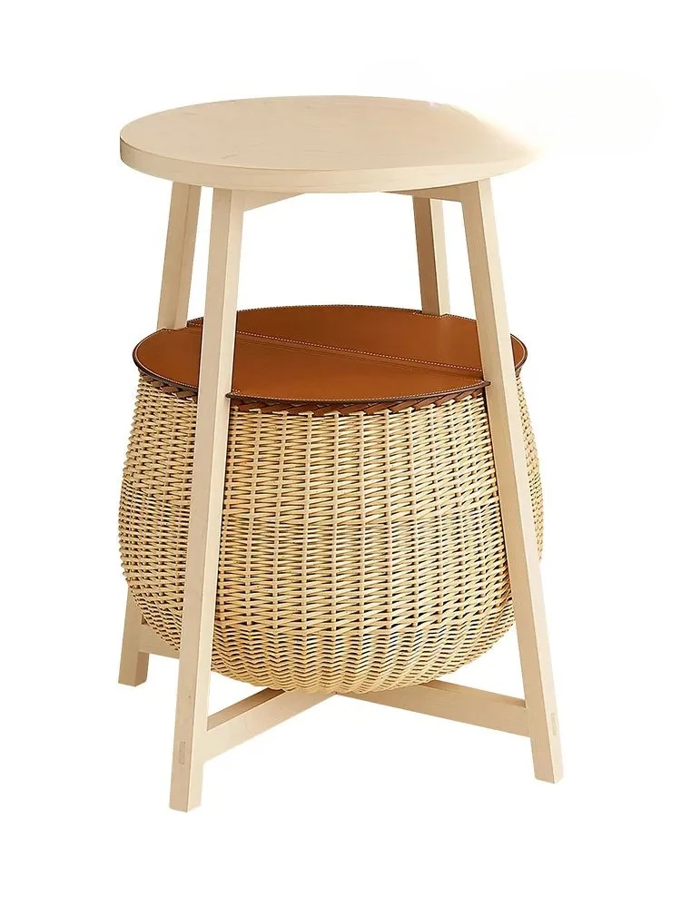 Italian Light Luxury Sofa Side Table Living Room Home Designer Model High-End Creative Solid Wood round Coffee Table
Italian Light Luxury Sofa Side Table Living Room Home Designer Model High-End Creative Solid Wood round Coffee Table