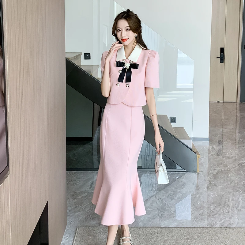 Summer New Small Fragrant Sweet Bowknot Button Two Piece Set Women Bubble Sleeve Short Top + Slim Fishtail Skirt Suit
Summer New Small Fragrant Sweet Bowknot Button Two Piece Set Women Bubble Sleeve Short Top + Slim Fishtail Skirt Suit