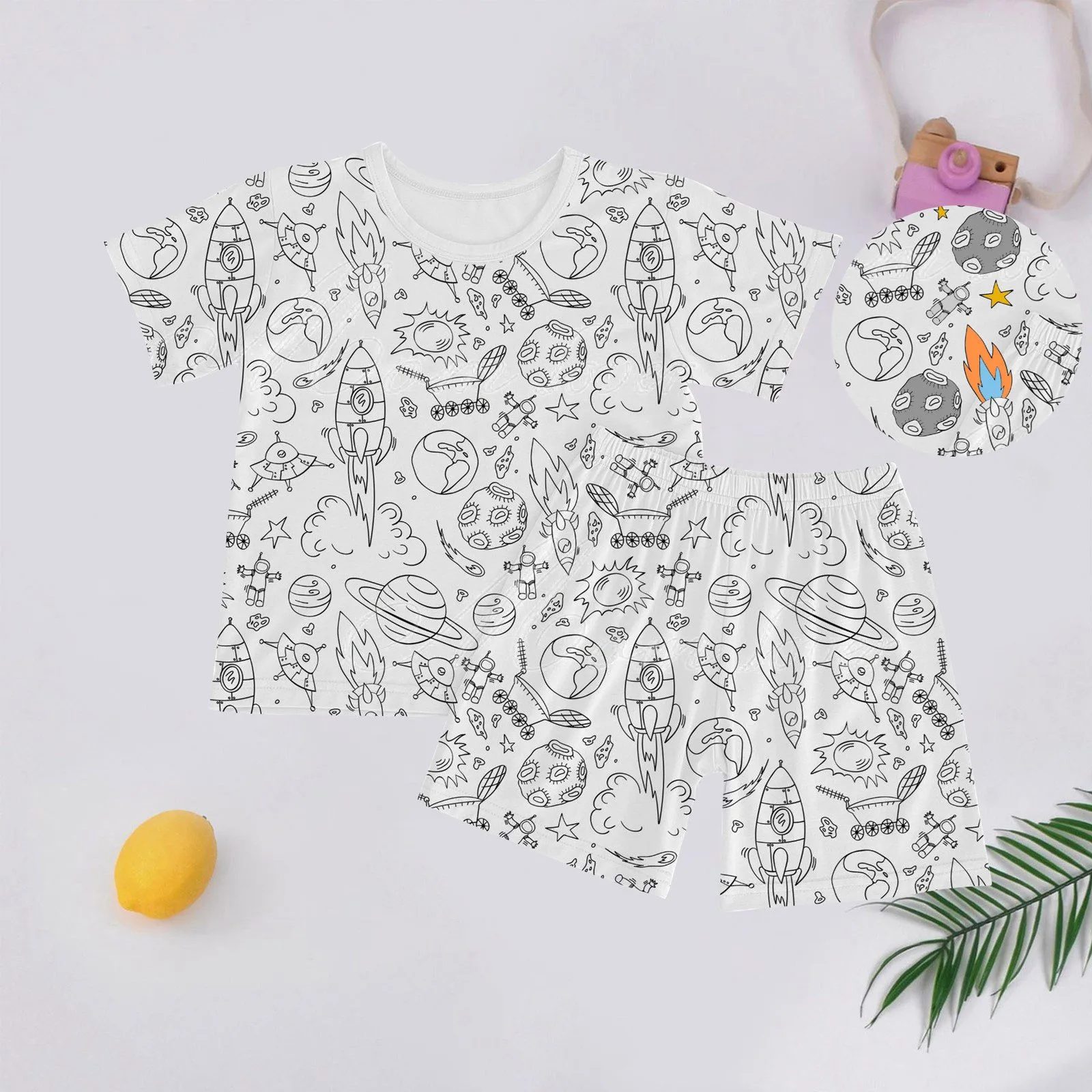 DIY Pajamas Kids Sketch Colorful Short Sleeved Set Kid Boy Art Color Your Own Pajama Handicraft Toy DIY Crafts Homewear For Girl
DIY Pajamas Kids Sketch Colorful Short Sleeved Set Kid Boy Art Color Your Own Pajama Handicraft Toy DIY Crafts Homewear For Girl