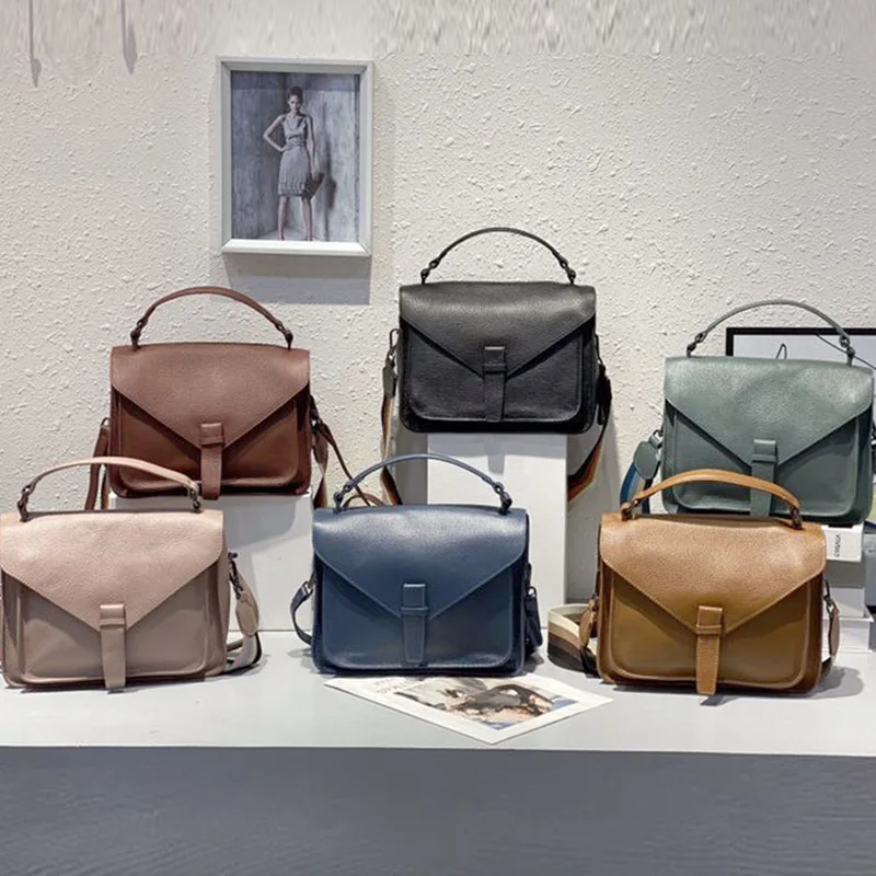 Vintage Large Capacity Hand-Held Crossbody Single Shoulder Messenger Bag
Vintage Large Capacity Hand-Held Crossbody Single Shoulder Messenger Bag