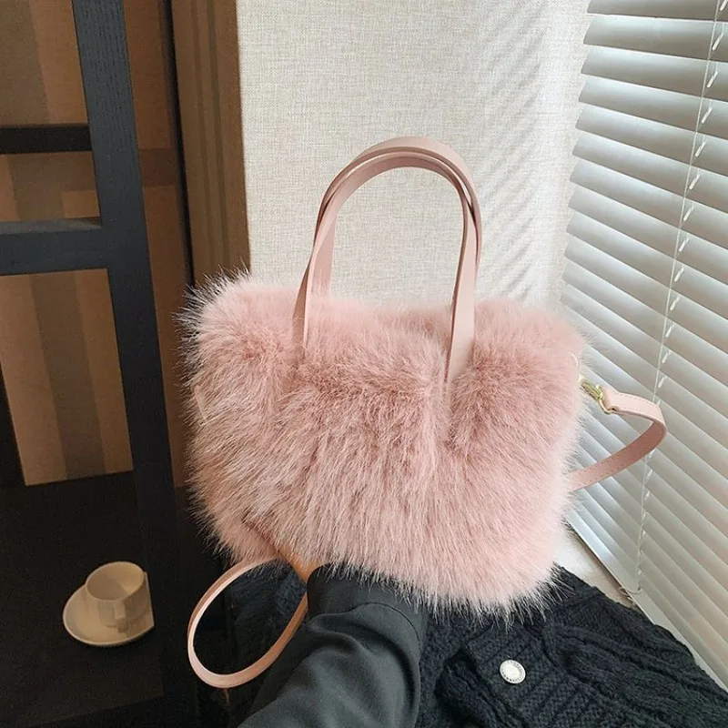 Luxury Tote Messenger Designer Diaper Bag For Women Elegant Leather Crossbody Bag Stylish Vintage Purse
Luxury Tote Messenger Designer Diaper Bag For Women Elegant Leather Crossbody Bag Stylish Vintage Purse