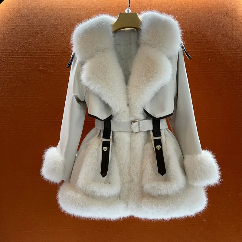 Temperament Big Fur Collar Lace-Up Fur Coat Female Autumn Winter New Mid-Length Warm Faux Fox Jacket Female Loose Overcoat
Temperament Big Fur Collar Lace-Up Fur Coat Female Autumn Winter New Mid-Length Warm Faux Fox Jacket Female Loose Overcoat