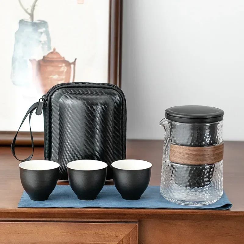Ceramic Travel Tea Set with Carrying Bag High-End Teapot Classical Glass Water Cup Home Drinkware Kitchen Supplies Creative Gift
Ceramic Travel Tea Set with Carrying Bag High-End Teapot Classical Glass Water Cup Home Drinkware Kitchen Supplies Creative Gift
