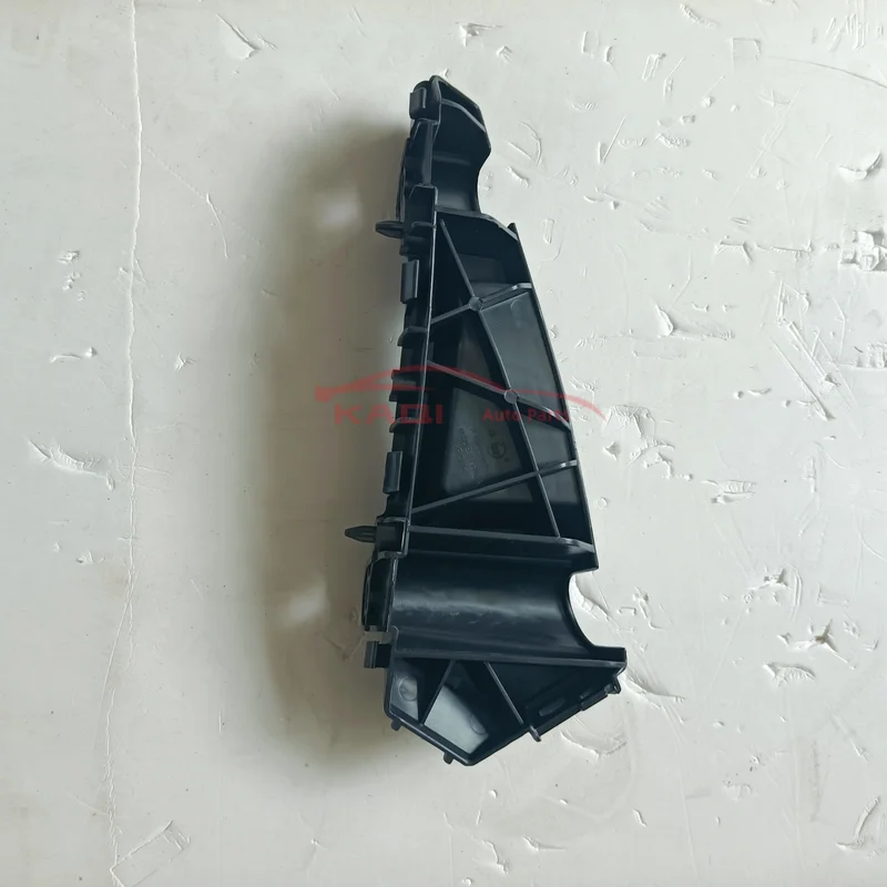 Кронштейн переднего бампера оригинального качества для MG ZS 
Кронштейн переднего бампера оригинального качества для MG ZS