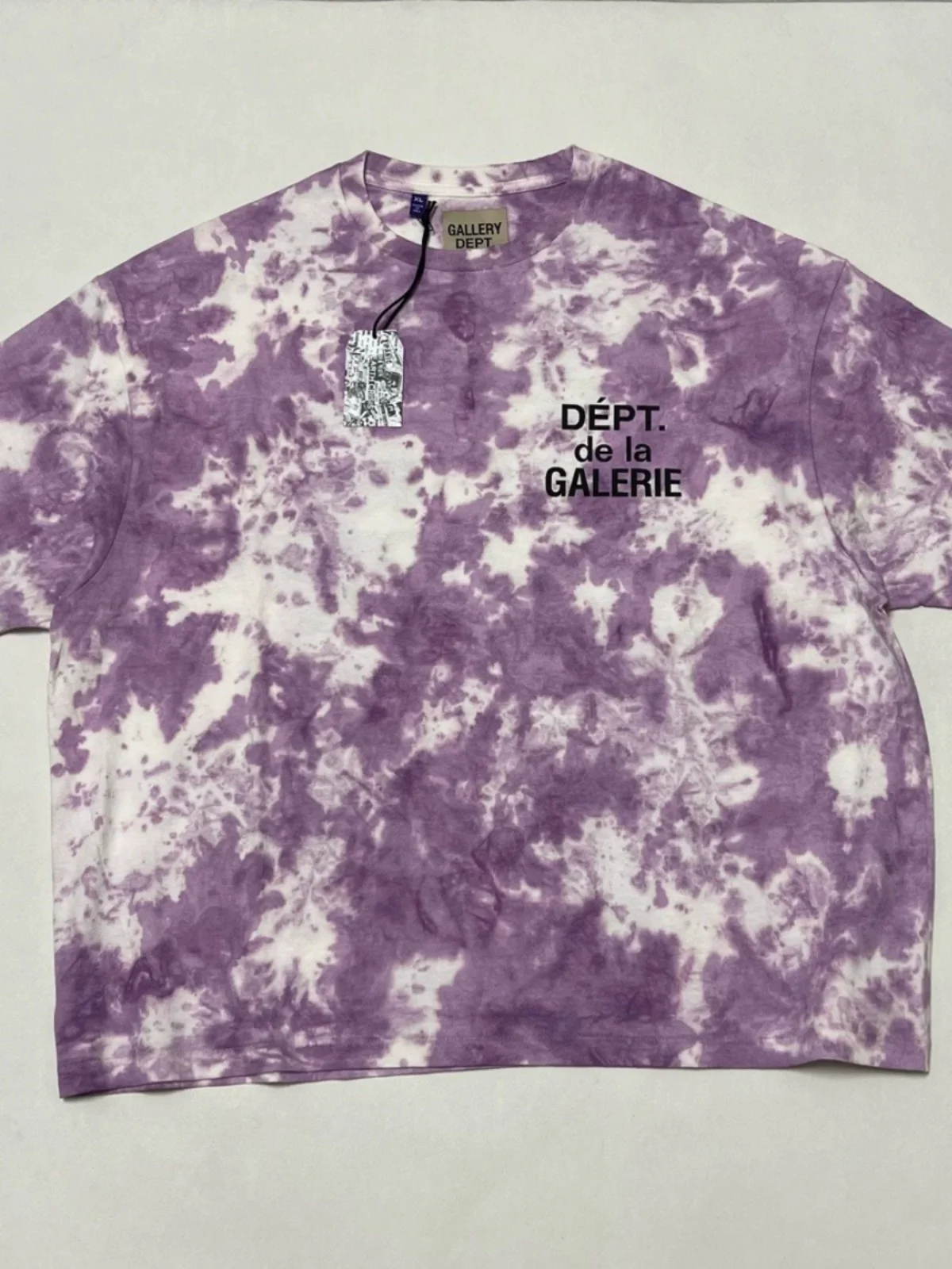 New Heavy Du Tie Dye round Ne ort Sve French Logo Print T-irt Cotton Youth Faion All Seasons Basic Tee
New Heavy Du Tie Dye round Ne ort Sve French Logo Print T-irt Cotton Youth Faion All Seasons Basic Tee