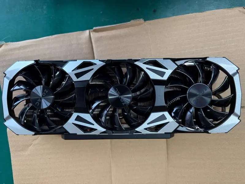 Новый оригинальный радиатор-кулер для видеокарты ZOTAC RTX 2080 RTX 2080s RTX 2080ti Plus
Новый оригинальный радиатор-кулер для видеокарты ZOTAC RTX 2080 RTX 2080s RTX 2080ti Plus